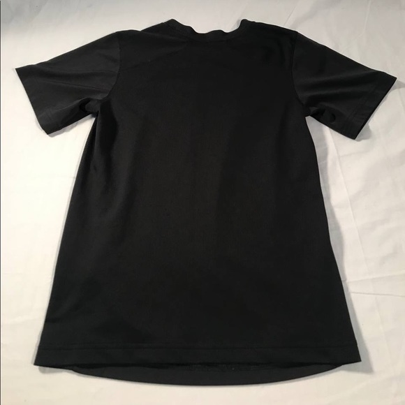 Nike Shirt - Picture 5 of 6